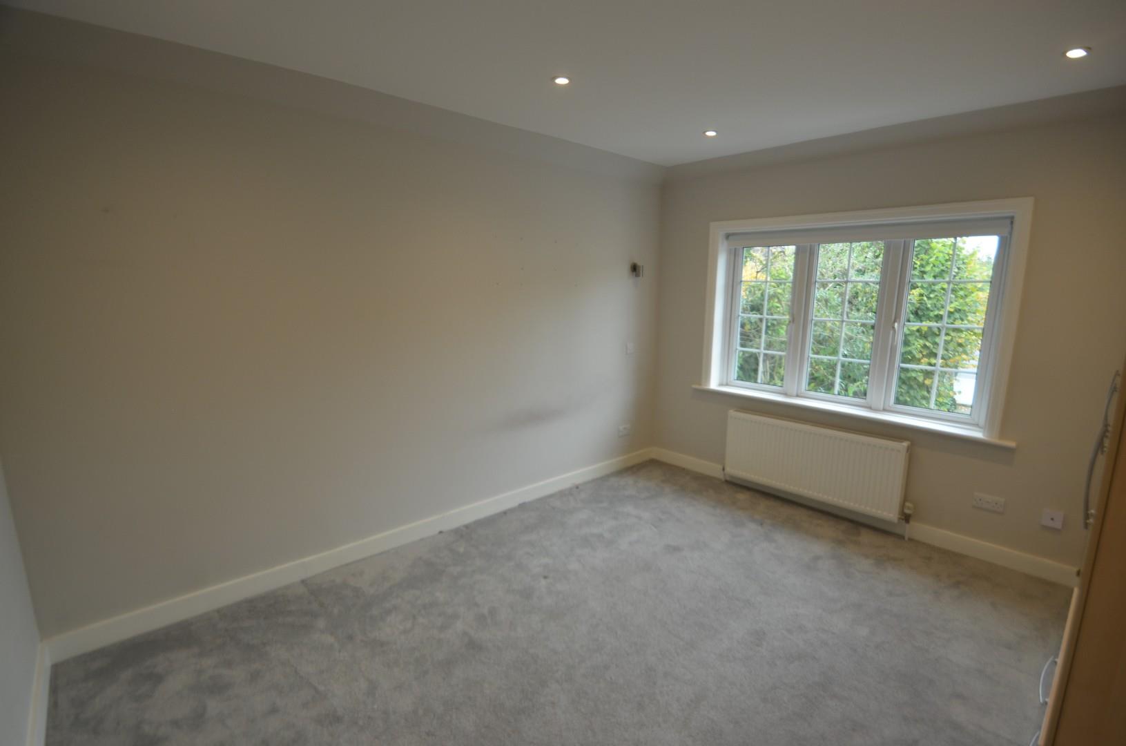Limes Avenue, Mill Hill